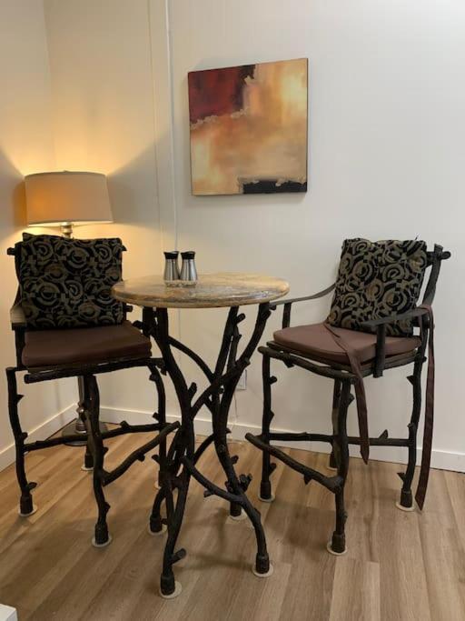 Country Studio Pet Friendly Port Alberni Esterno foto